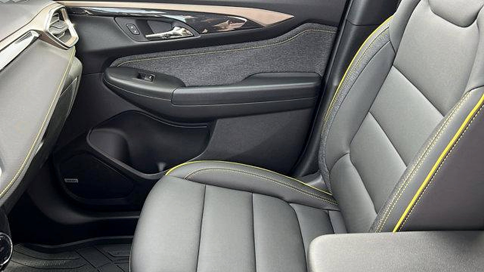 New 2026 Chevrolet TrailBlazer ACTIV w/ Convenience Package image 20