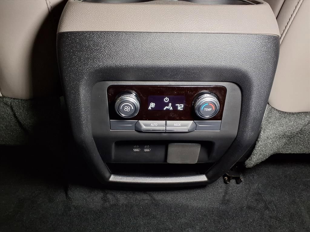 New 2025 GMC Acadia Elevation w/ Elevation Premium Package FWD image 13