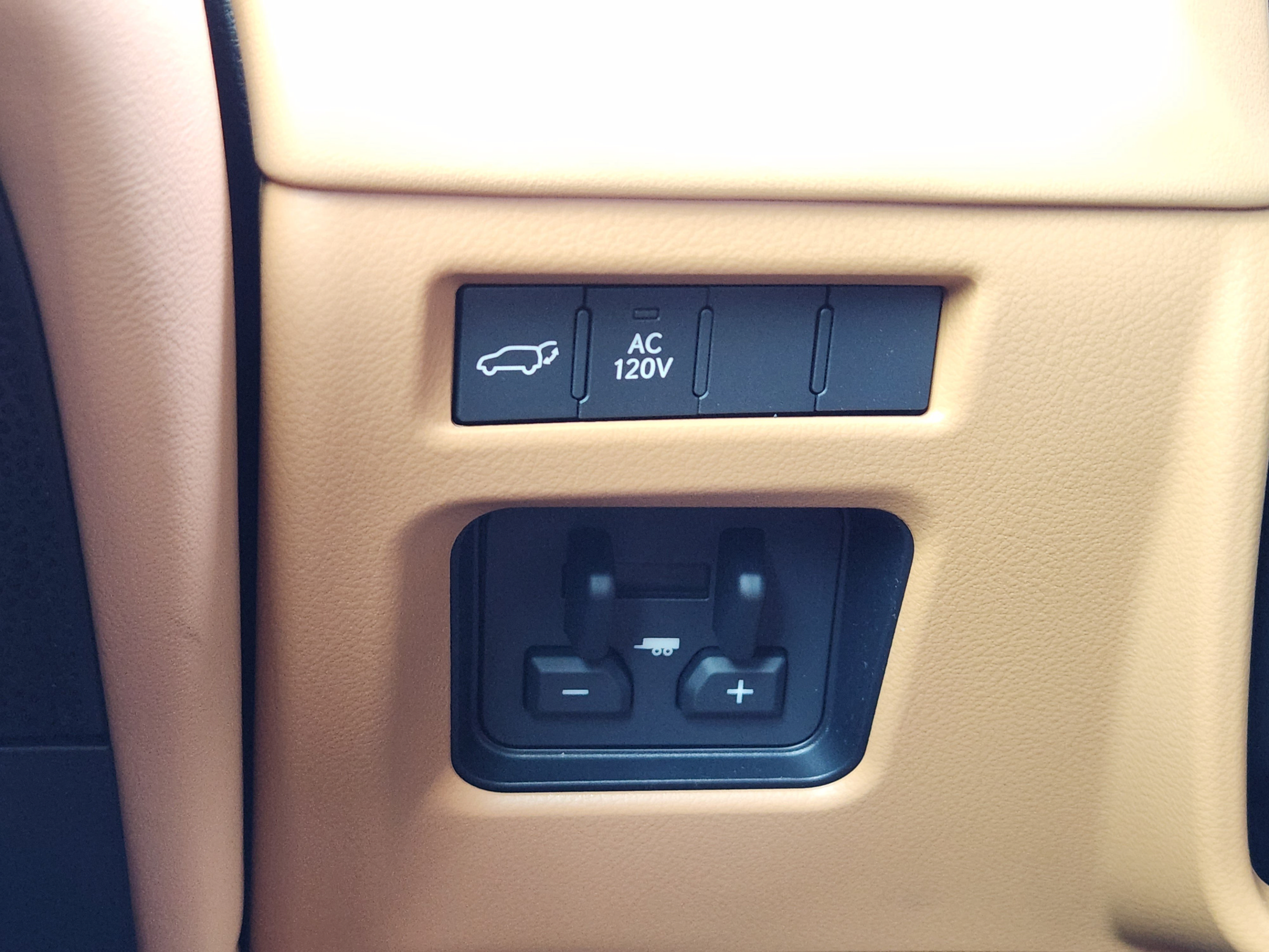 New 2026 Lexus LX 700h Luxury AWD/4WD image 12