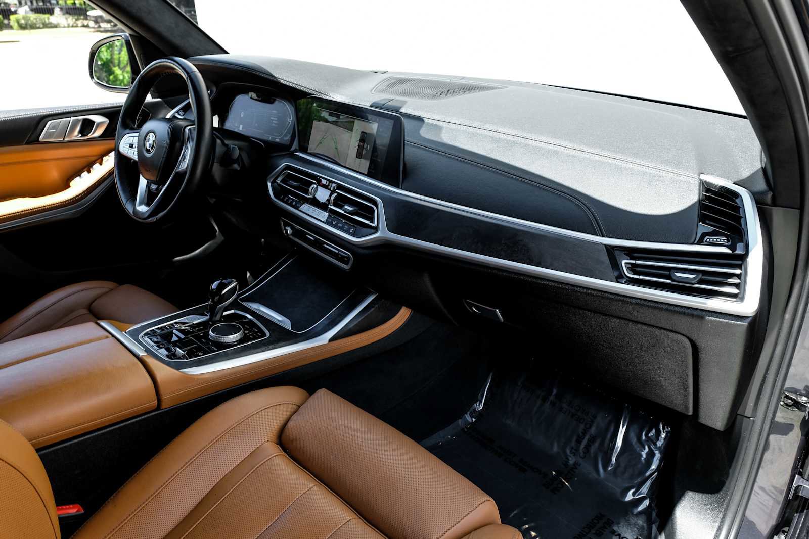 Used 2022 BMW X7 xDrive40i w/ Premium Package image 16