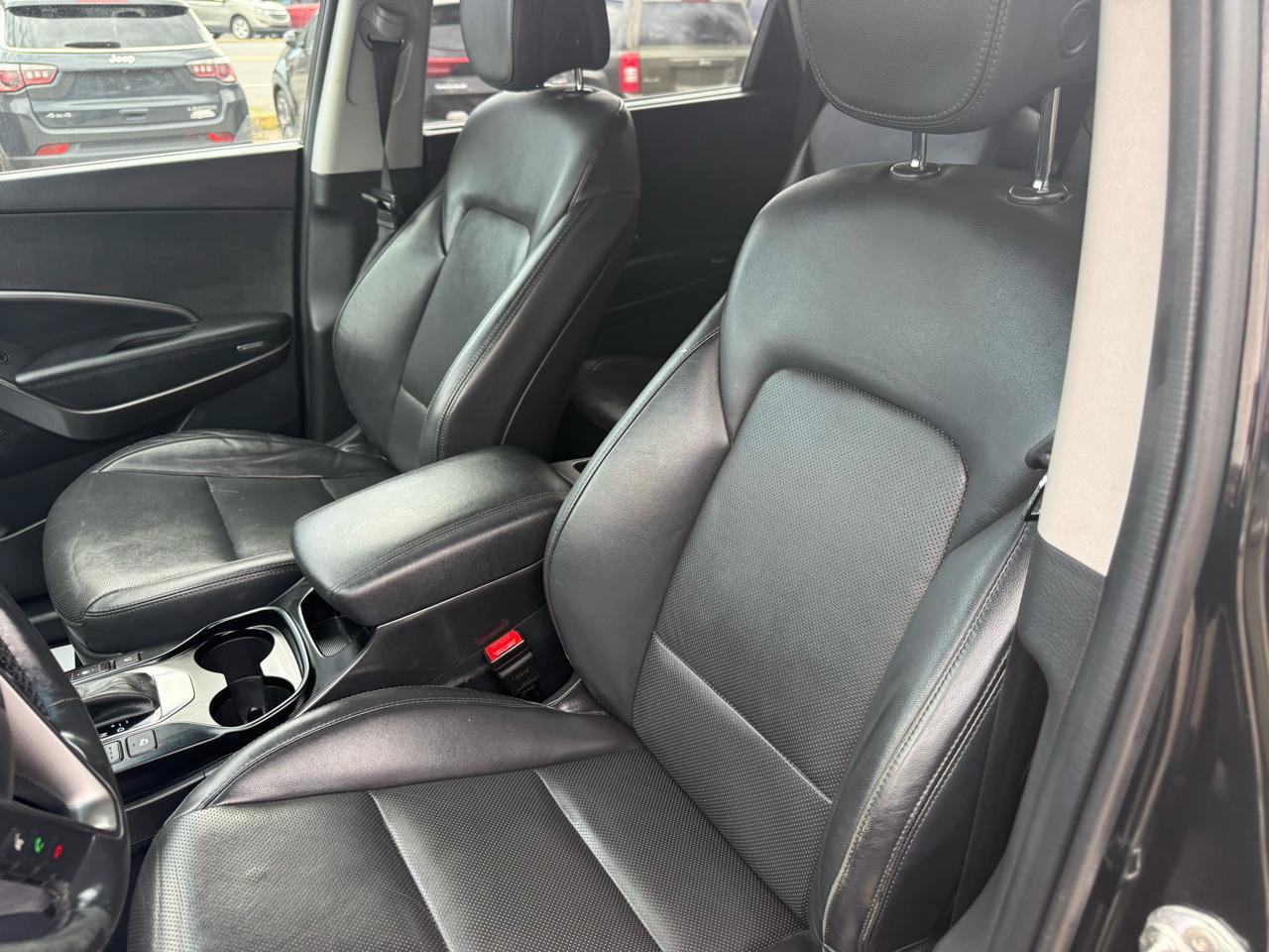 Used 2018 Hyundai Santa Fe Limited AWD/4WD image 20
