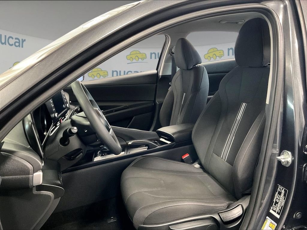 Used 2023 Hyundai Elantra SEL FWD image 10