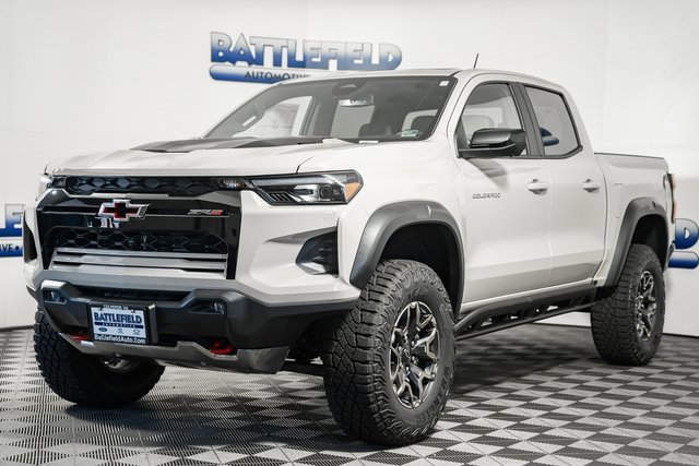 New 2026 Chevrolet Colorado ZR2 w/ Technology Package image 3