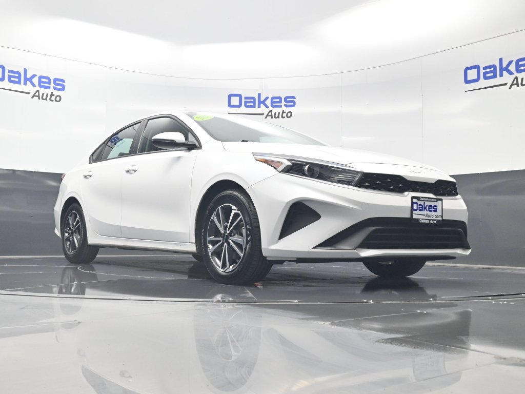 Certified 2023 Kia Forte LXS w/ LXS Technology Package FWD image 34