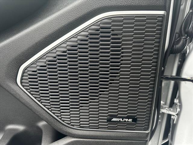 Used 2024 Jeep Grand Cherokee L Limited w/ Luxury Tech Group II image 20