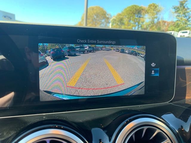 Used 2021 Mercedes-Benz GLB 250 image 18