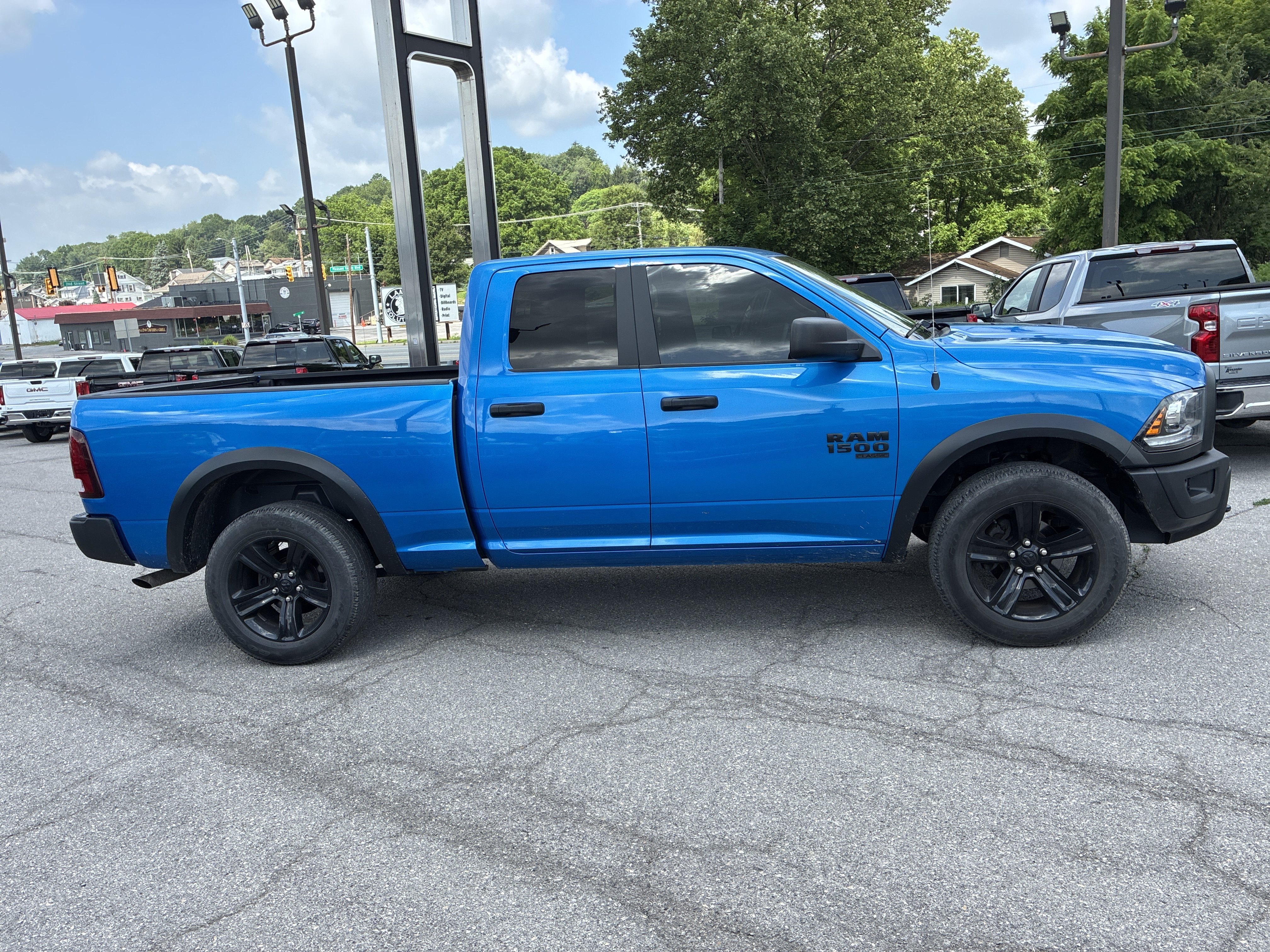 Used 2023 RAM 1500 Warlock AWD/4WD video 2