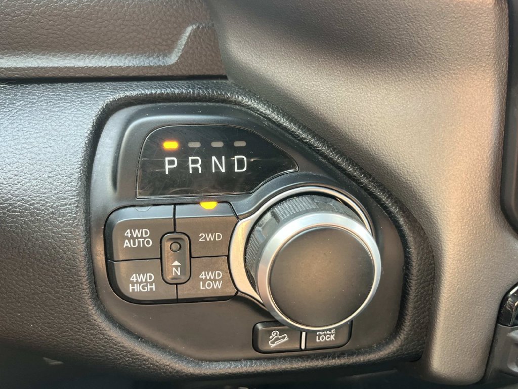 Used 2022 RAM 1500 Big Horn AWD/4WD image 39