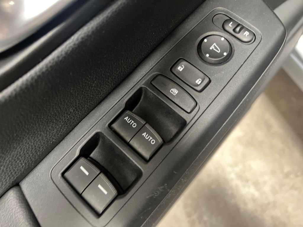 Used 2024 Honda CR-V Sport image 14