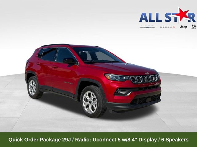 Used 2025 Jeep Compass Latitude image 1