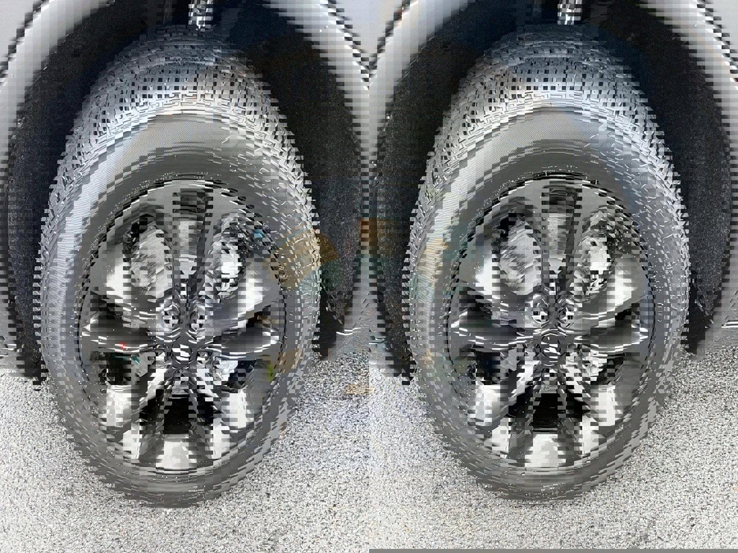 New 2025 Dodge Durango R/T w/ Blacktop Package image 9