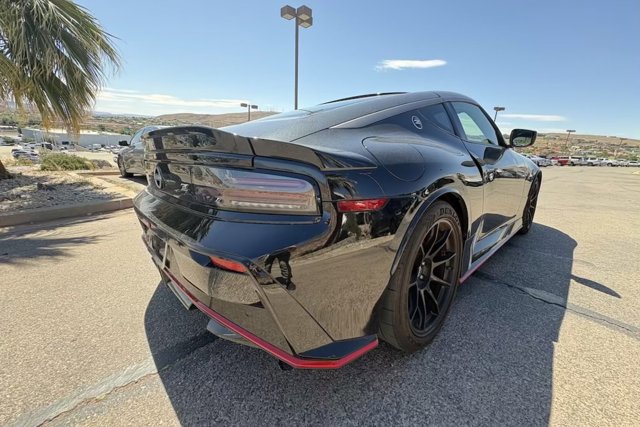 Used 2024 Nissan Z NISMO w/ Floor Mat Package RWD image 5
