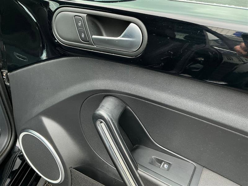 Used 2015 Volkswagen Beetle 1.8T image 34