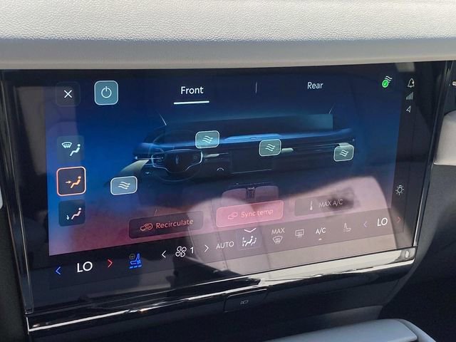 New 2026 Lincoln Navigator L Reserve AWD/4WD image 23