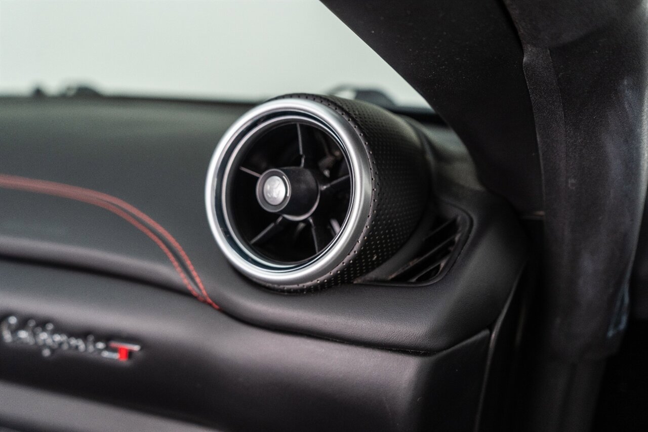 Used 2017 Ferrari California T RWD image 67