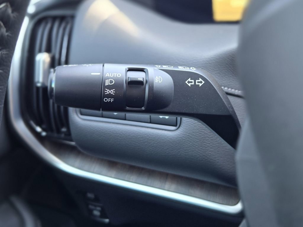 New 2026 Nissan Armada Platinum RWD image 26