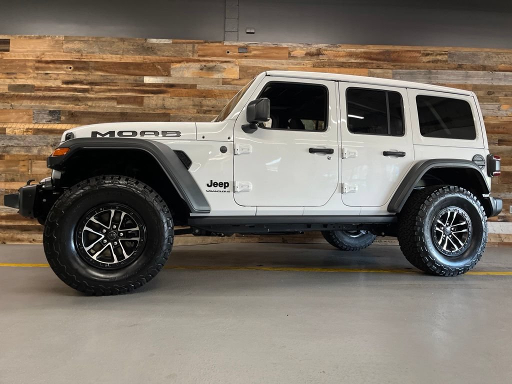 New 2026 Jeep Wrangler Unlimited Rubicon 392 w/ Quick Order Package 27X Moab AWD/4WD image 21