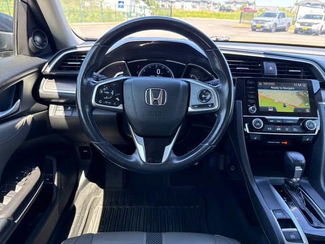 Used 2019 Honda Civic Touring image 14