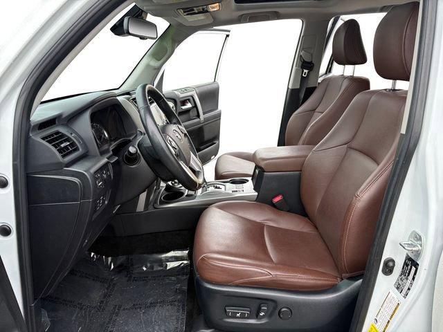 Used 2024 Toyota 4Runner Limited AWD/4WD image 9