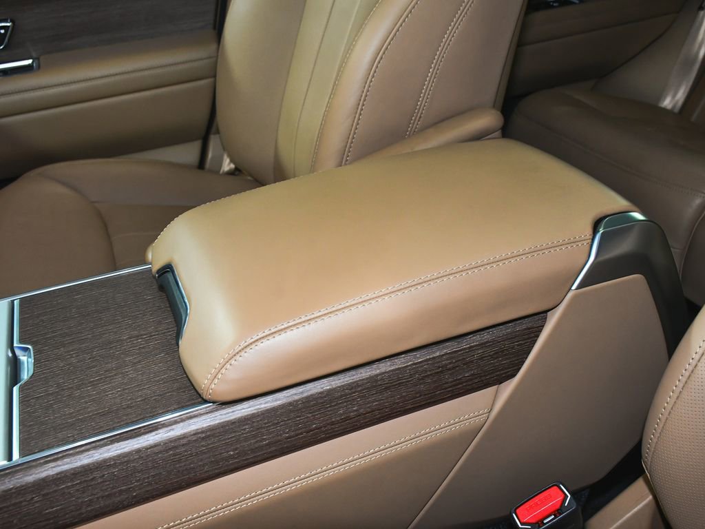 Used 2024 Land Rover Range Rover Autobiography image 52