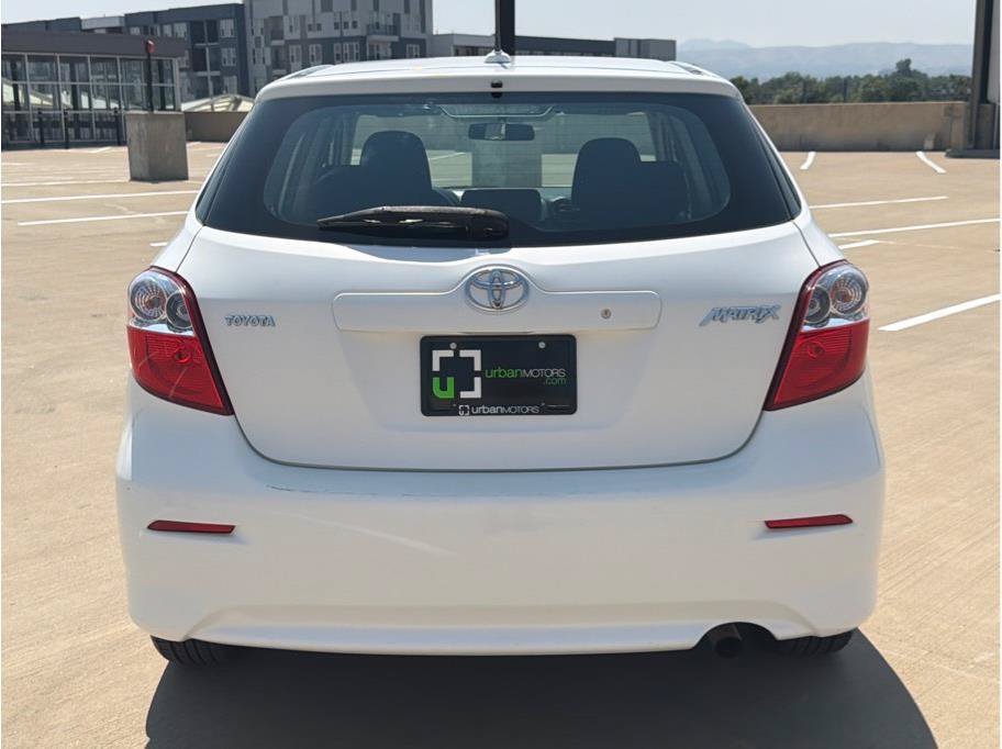 Used 2009 Toyota Matrix FWD image 7