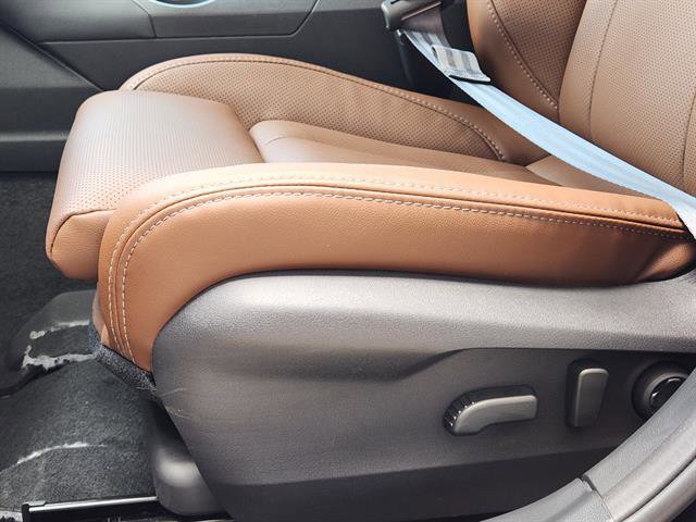 New 2025 Subaru Outback Touring XT image 18