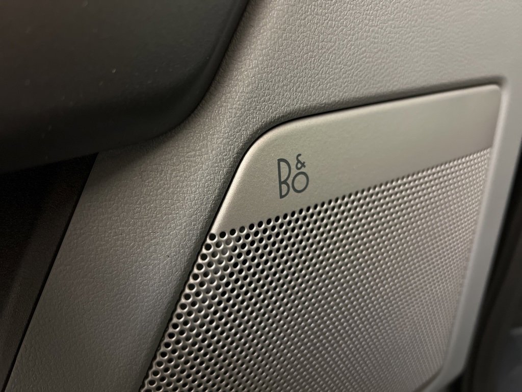 New 2025 Ford F250 XLT w/ Black Appearance Package image 29