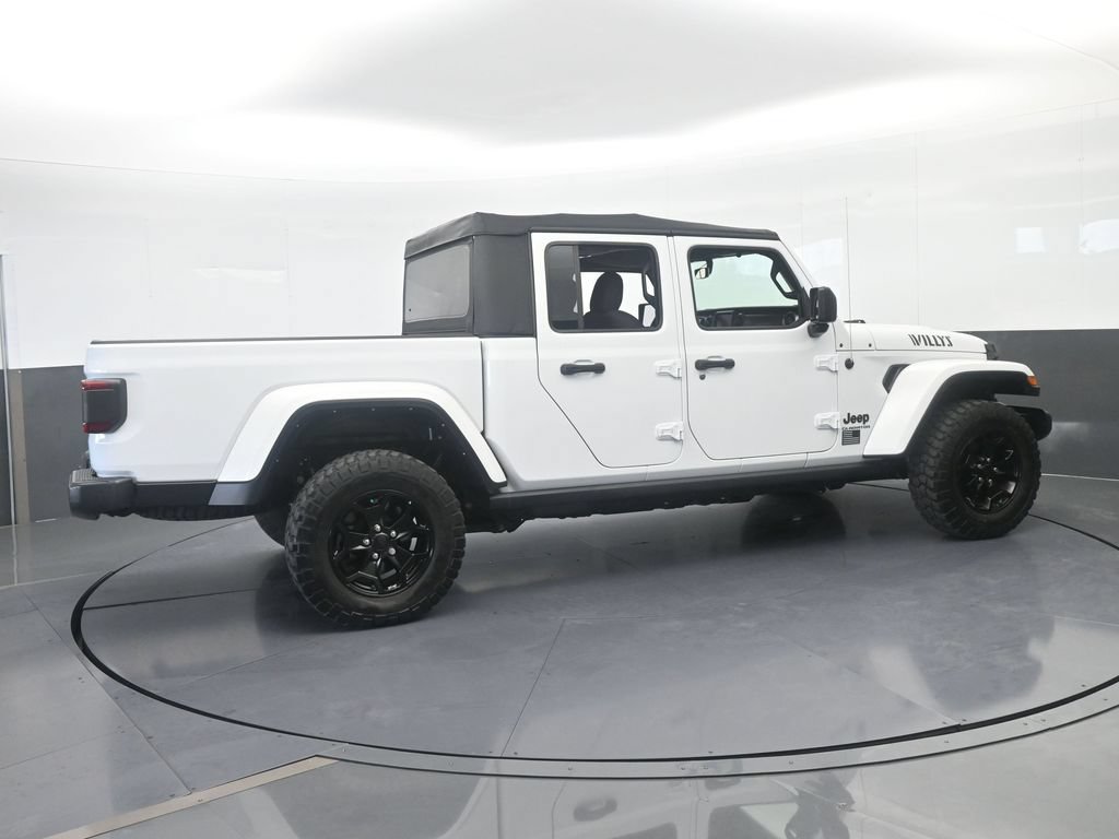 Used 2021 Jeep Gladiator Sport AWD/4WD image 2
