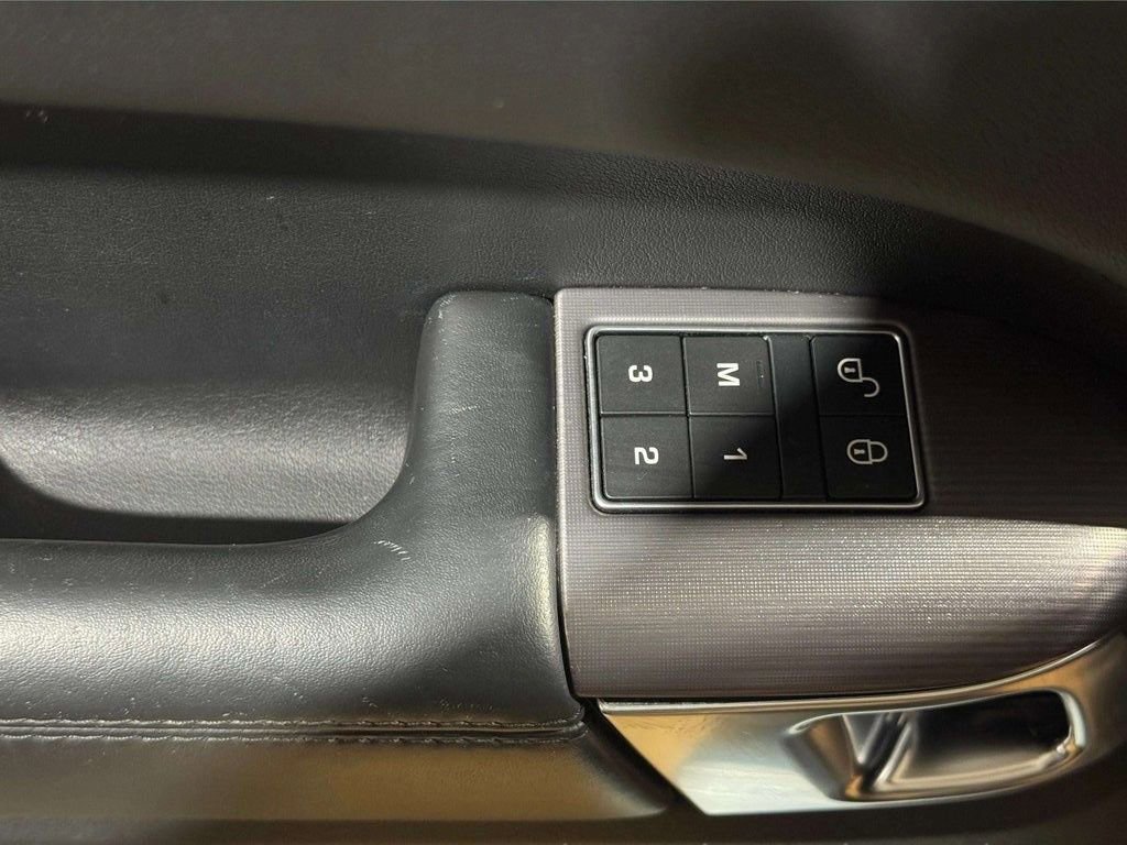 Used 2017 Land Rover Range Rover Sport Supercharged image 9