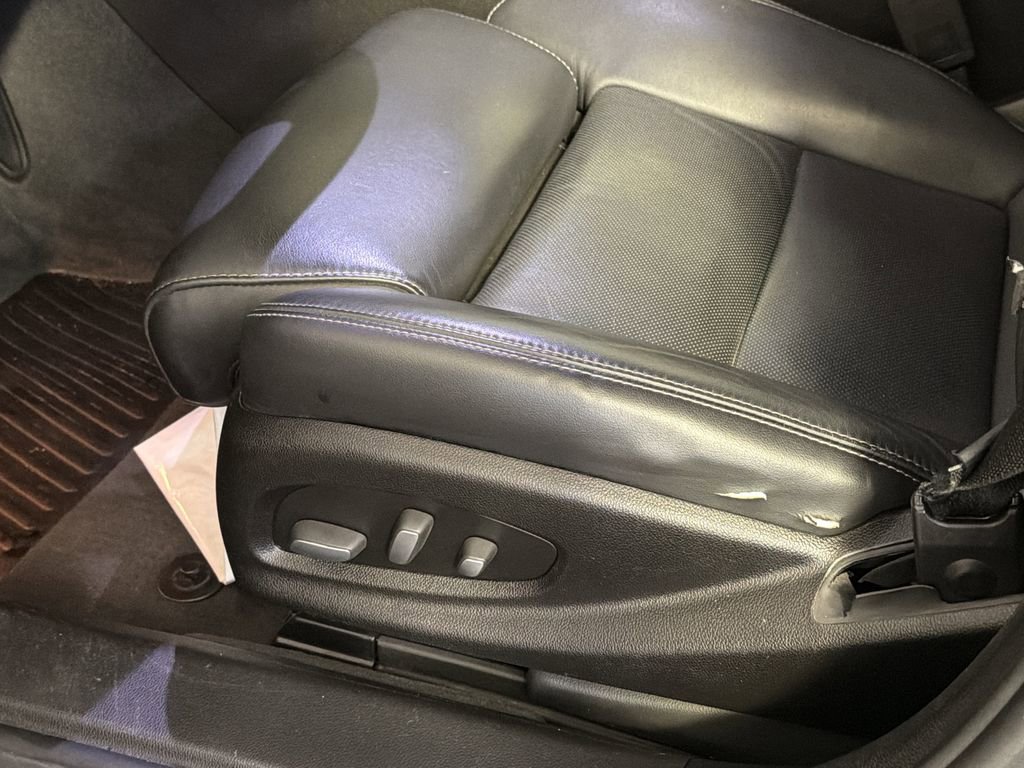 Used 2013 Cadillac XTS Luxury w/ Driver Awareness Package image 11