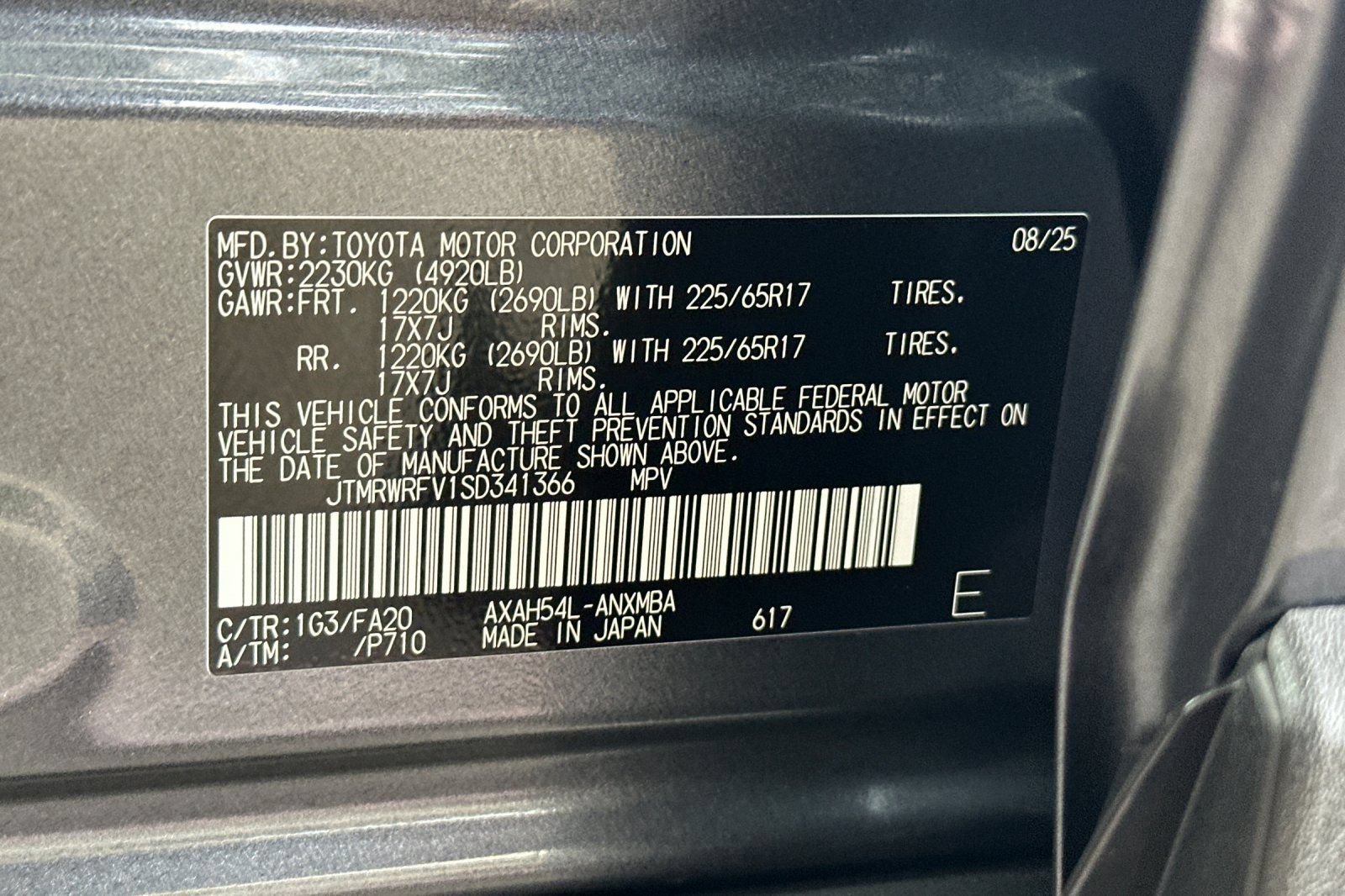 Used 2025 Toyota RAV4 XLE w/ Convenience Package AWD/4WD image 35