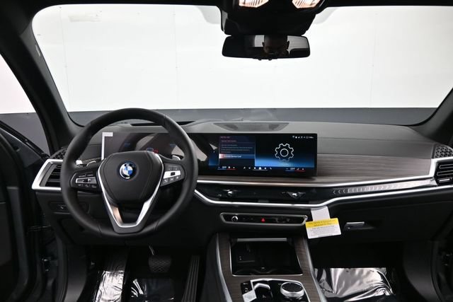 New 2026 BMW X5 xDrive50e AWD/4WD image 14