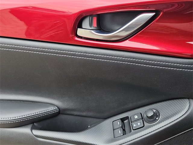 Used 2025 MAZDA MX-5 Miata RF Grand Touring image 30