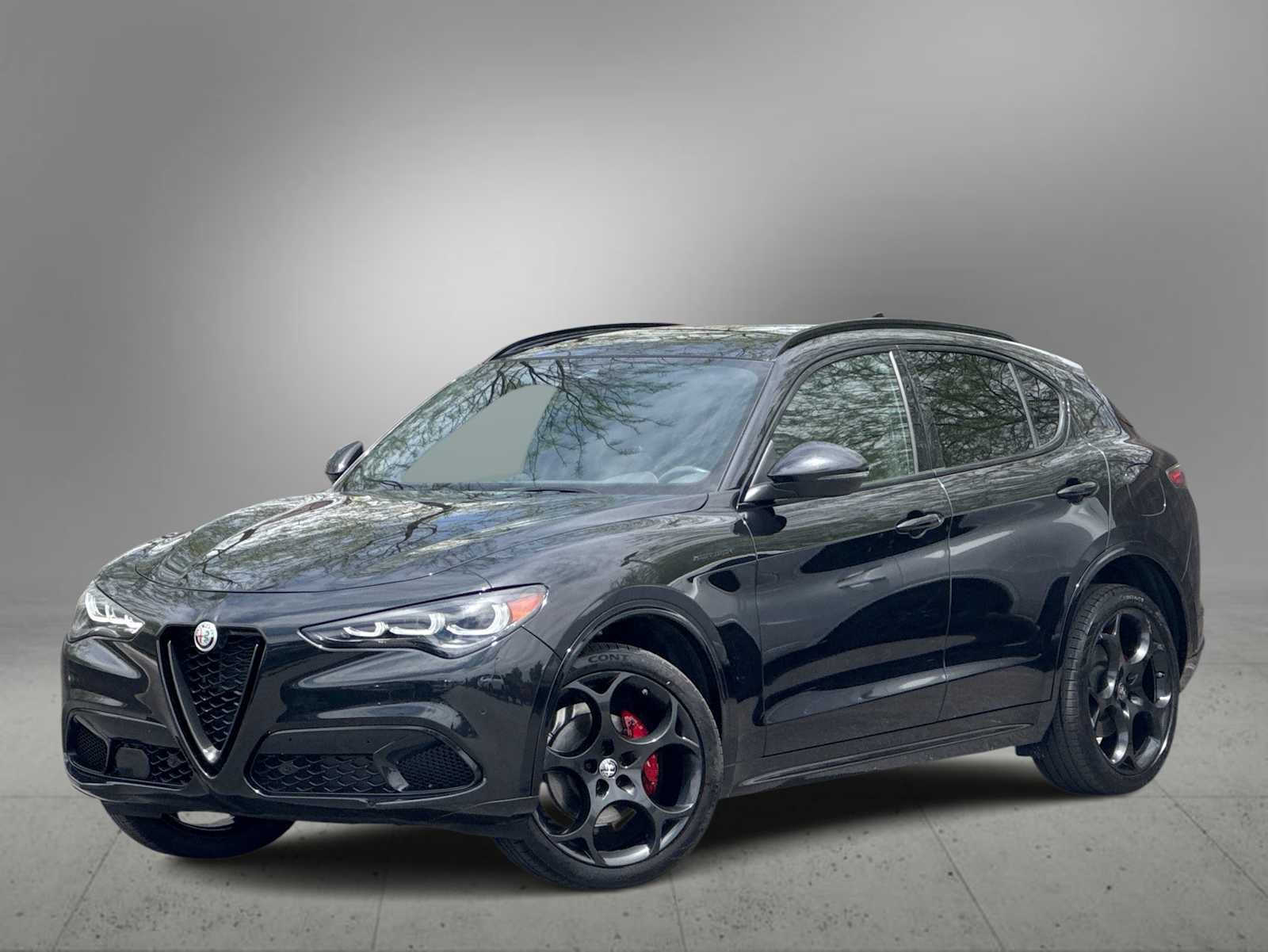 Used 2024 Alfa Romeo Stelvio AWD