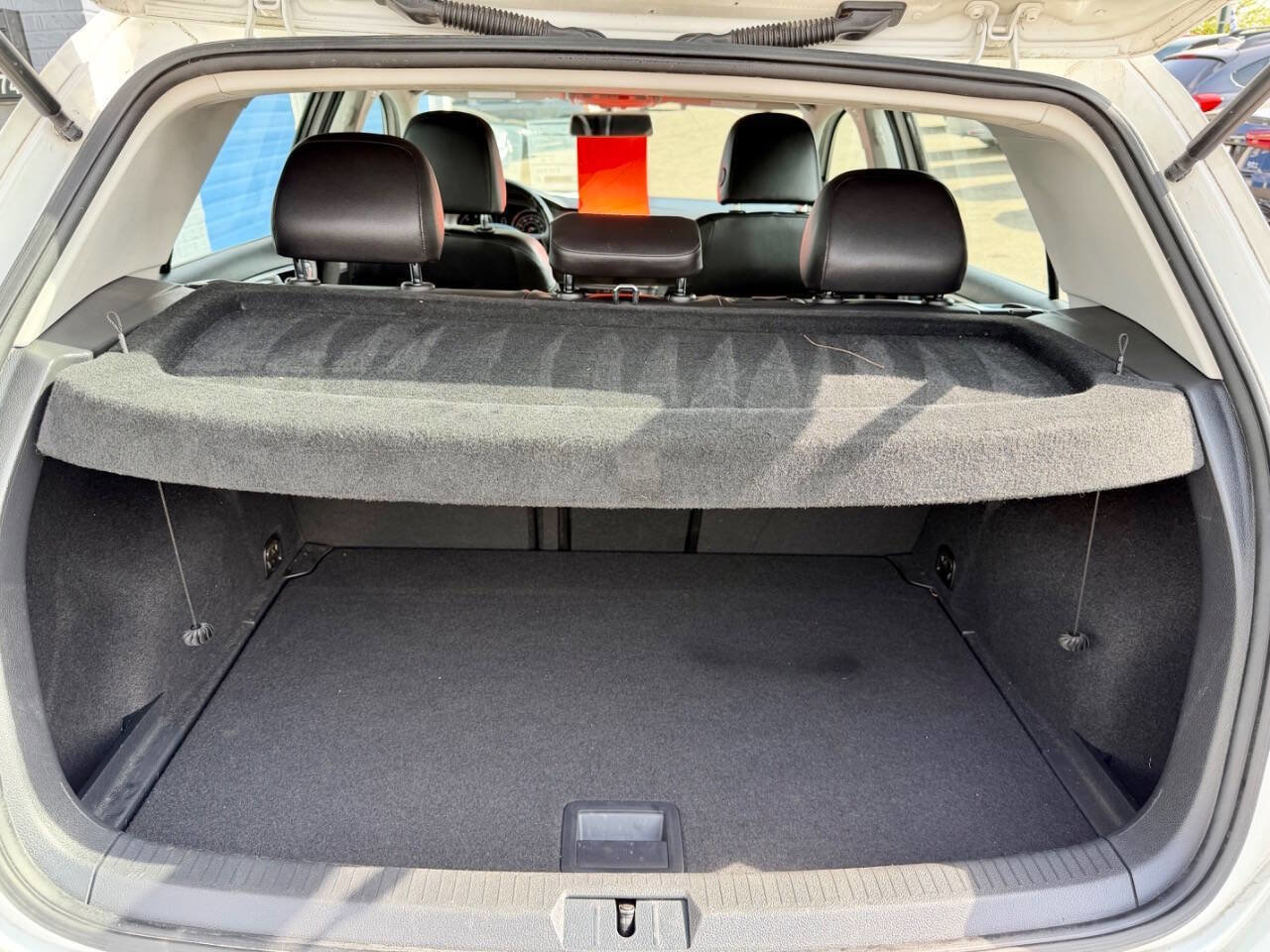 Used 2015 Volkswagen Golf TDI S FWD image 16