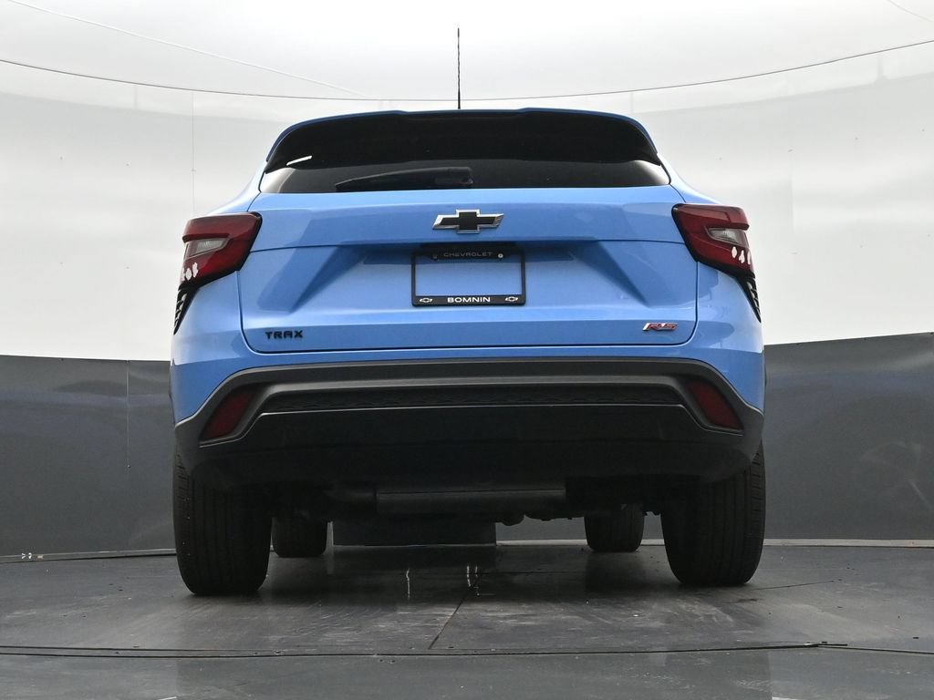 Used 2024 Chevrolet Trax RS FWD image 26