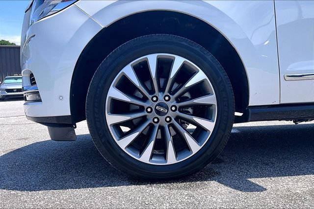 Used 2021 Lincoln Navigator Reserve w/ Luxury Package AWD/4WD image 33