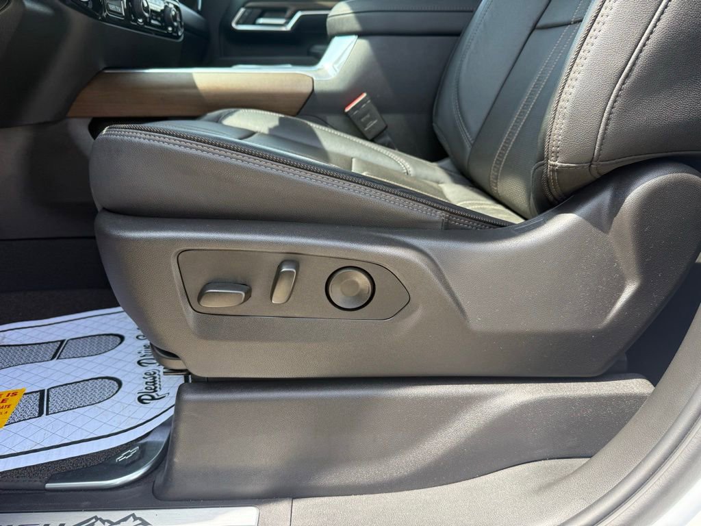 Used 2025 Chevrolet Silverado 2500 High Country w/ Technology Package image 34