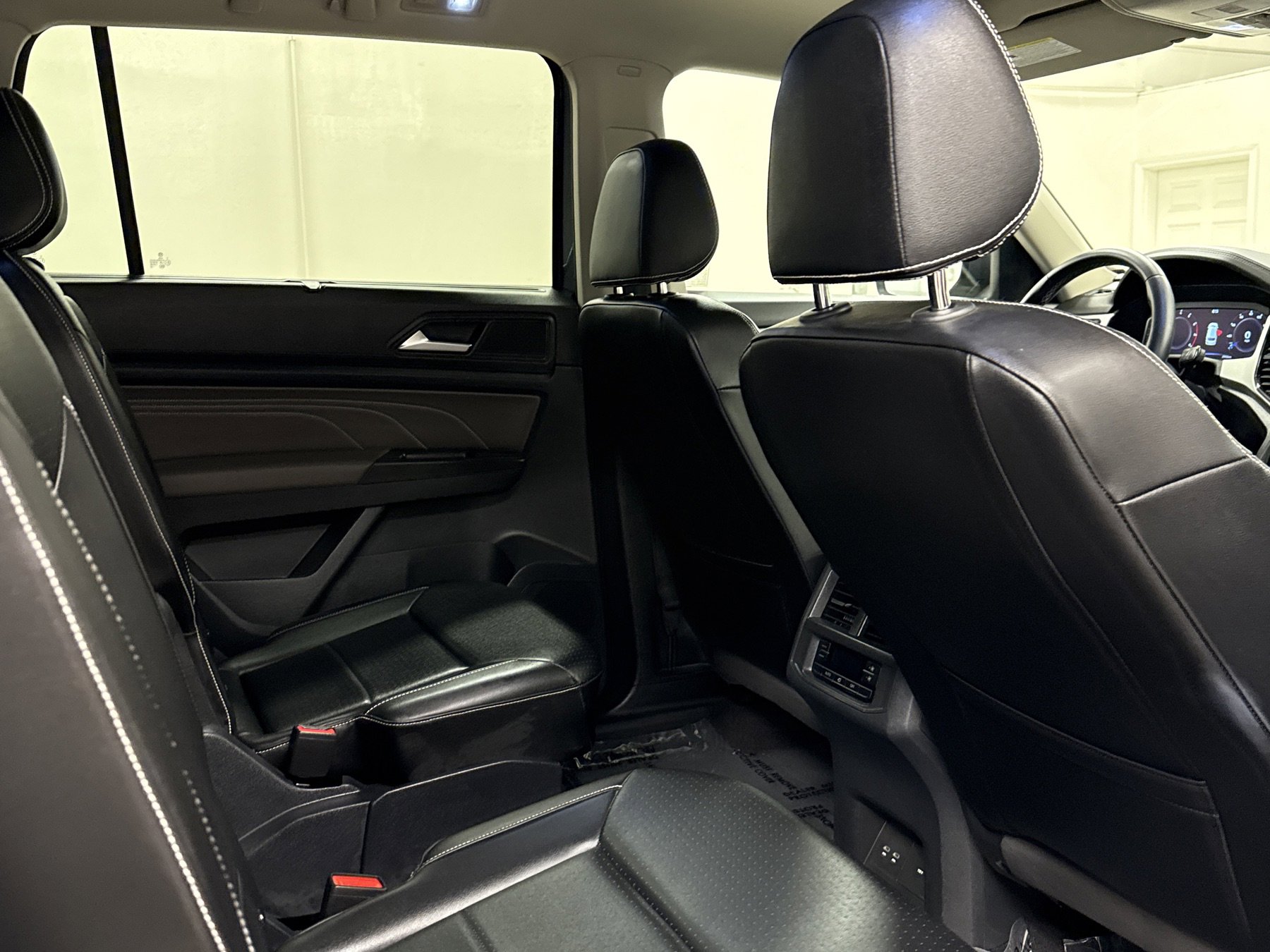 Used 2022 Volkswagen Atlas SE image 22