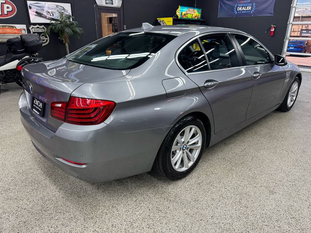 Used 2016 BMW 528i xDrive Sedan AWD/4WD image 5