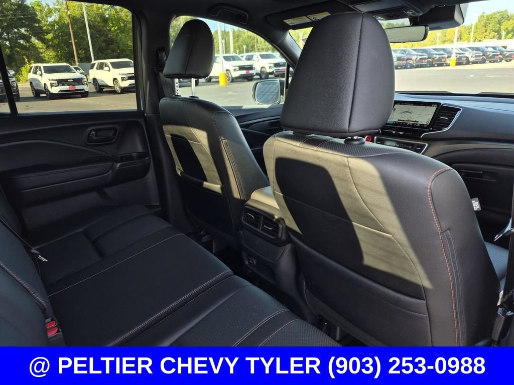 Used 2025 Honda Ridgeline TrailSport image 16