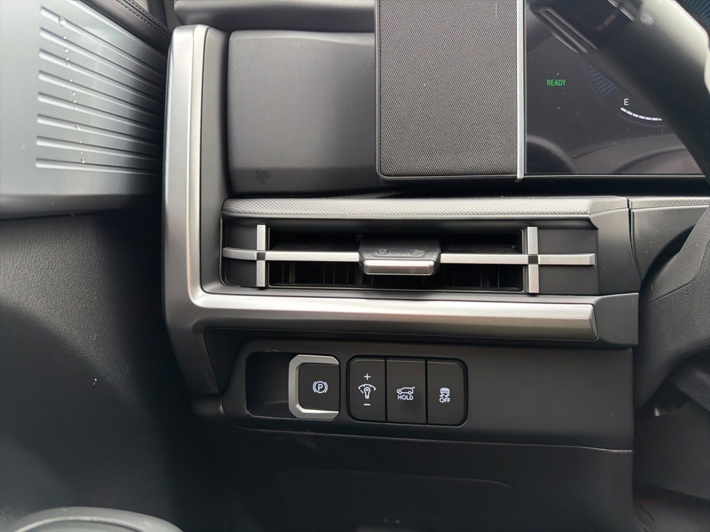 New 2026 Hyundai Santa Fe SE image 35