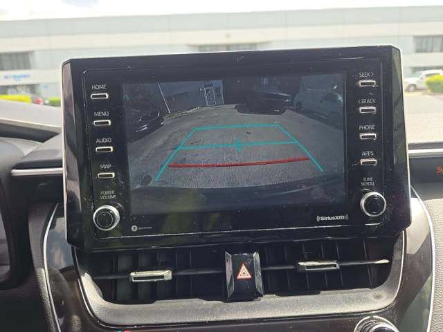 Used 2021 Toyota Corolla LE FWD image 19