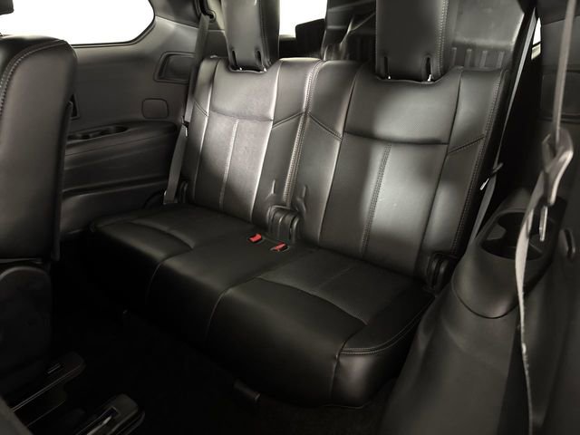 Used 2016 Nissan Pathfinder Platinum image 24