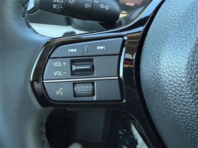 New 2026 Honda Pilot Touring image 13