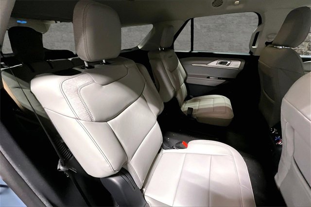 New 2026 Ford Explorer Active w/ Active Comfort Package image 10