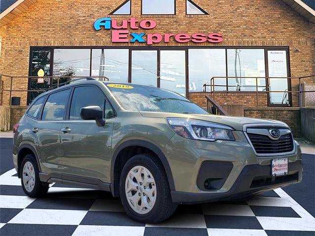 Used 2019 Subaru Forester w/ Alloy Wheel Package AWD/4WD image 1