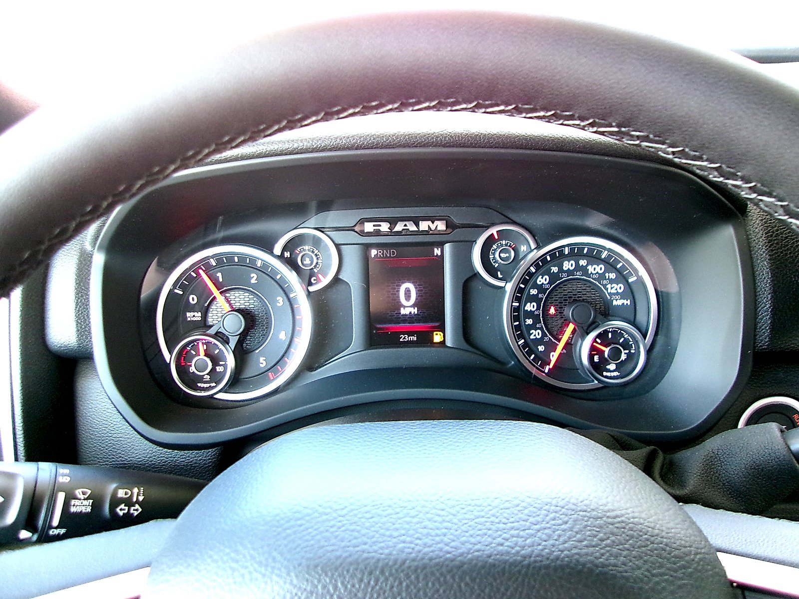 New 2026 RAM 2500 Big Horn AWD/4WD image 4