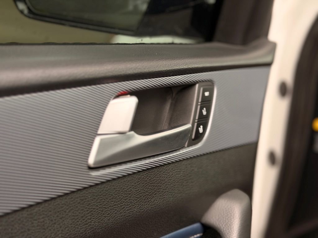 Used 2017 Hyundai Sonata Limited w/ Ultimate Package 02 image 35