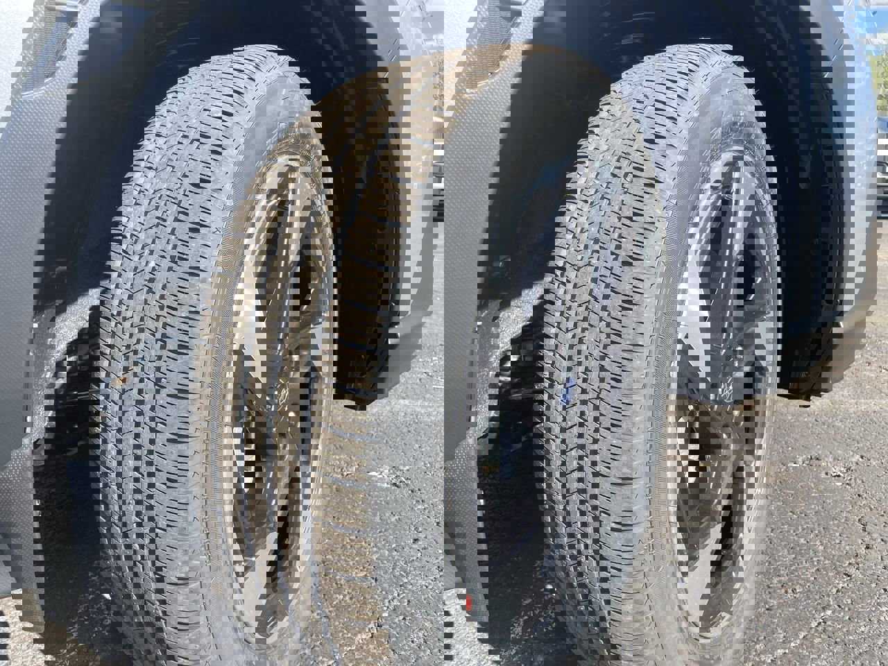 New 2025 Subaru Crosstrek 2.5i Limited image 9